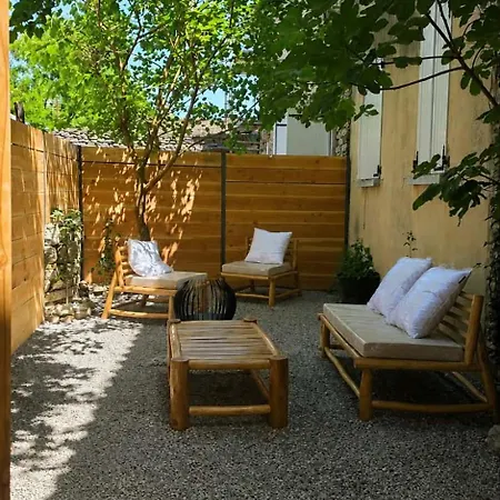 Tatil Evi Valhalla Jacuzzi Sauna Cinema Saint-Hippolyte-de-Caton