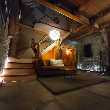 Valhalla Jacuzzi Sauna Cinema Tatil Evi Saint-Hippolyte-de-Caton
