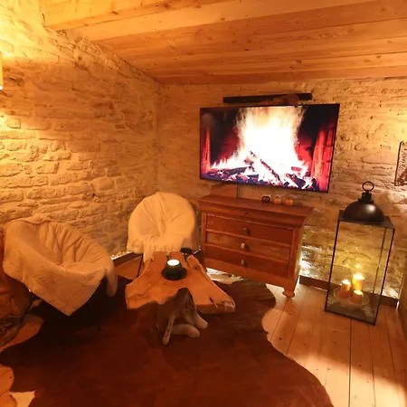 Valhalla Jacuzzi Sauna Cinema Tatil Evi